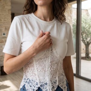 T-Shirt Corsetto in Pizzo "Aria" - immagine 6